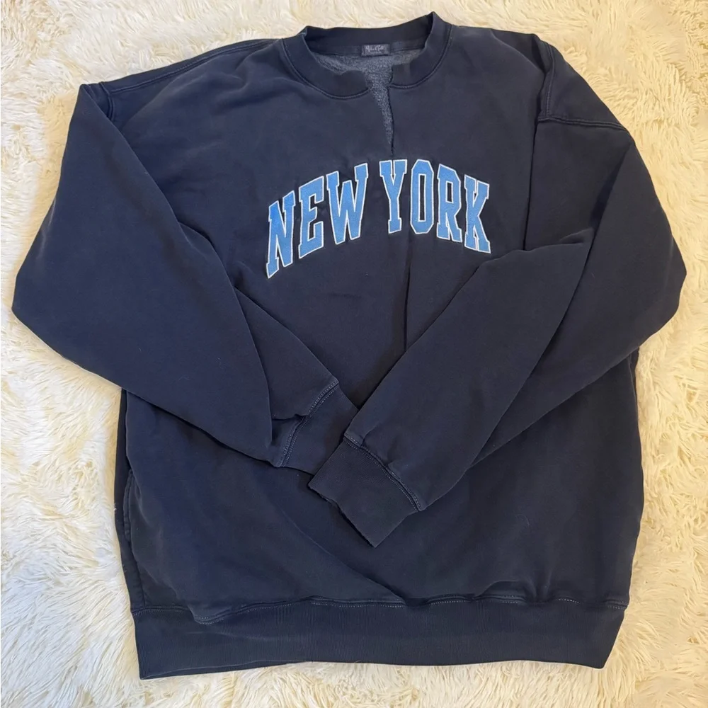 Brandy Melville Navy “New York” Sweatshirt - Picture 3 of 10